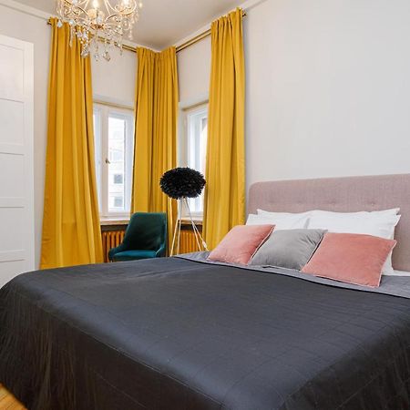 Apartment Peegel In City Center Free Parking Tallinn Exterior foto