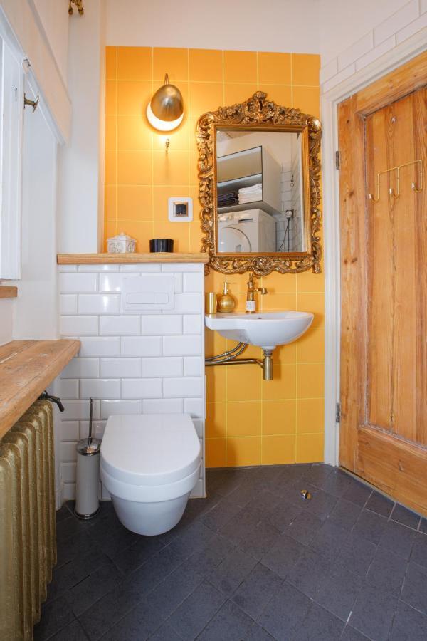 Apartment Peegel In City Center Free Parking Tallinn Exterior foto